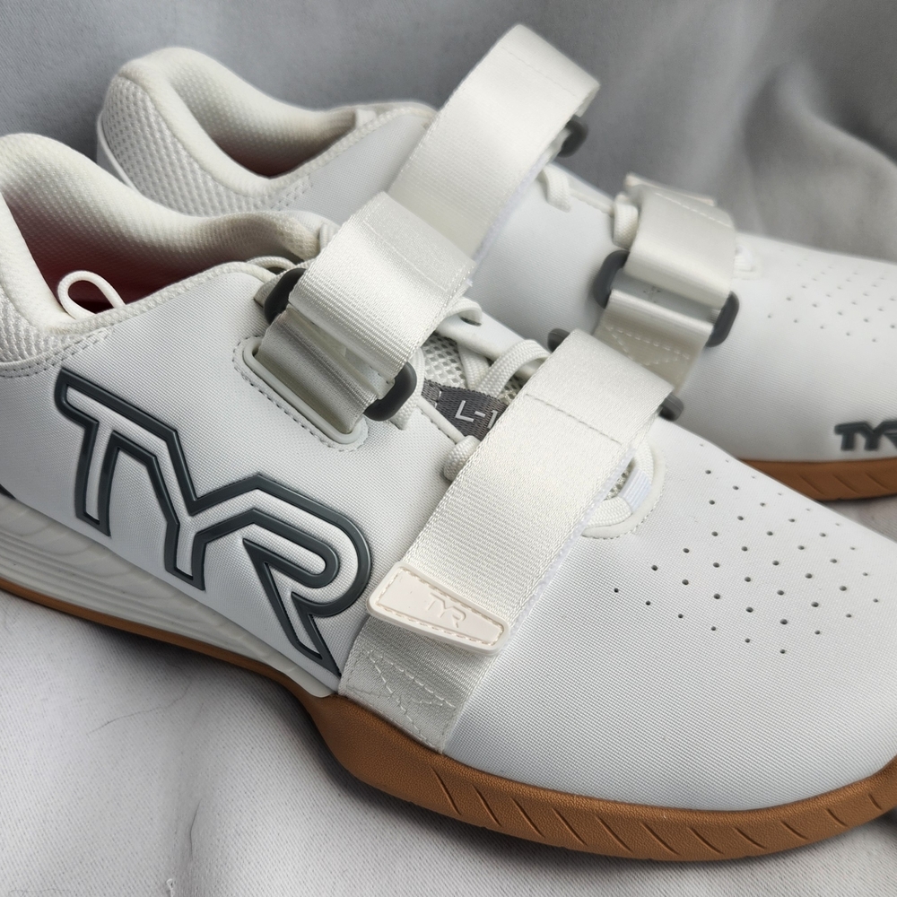 TYR White Lifting Shoes with Gum Sole